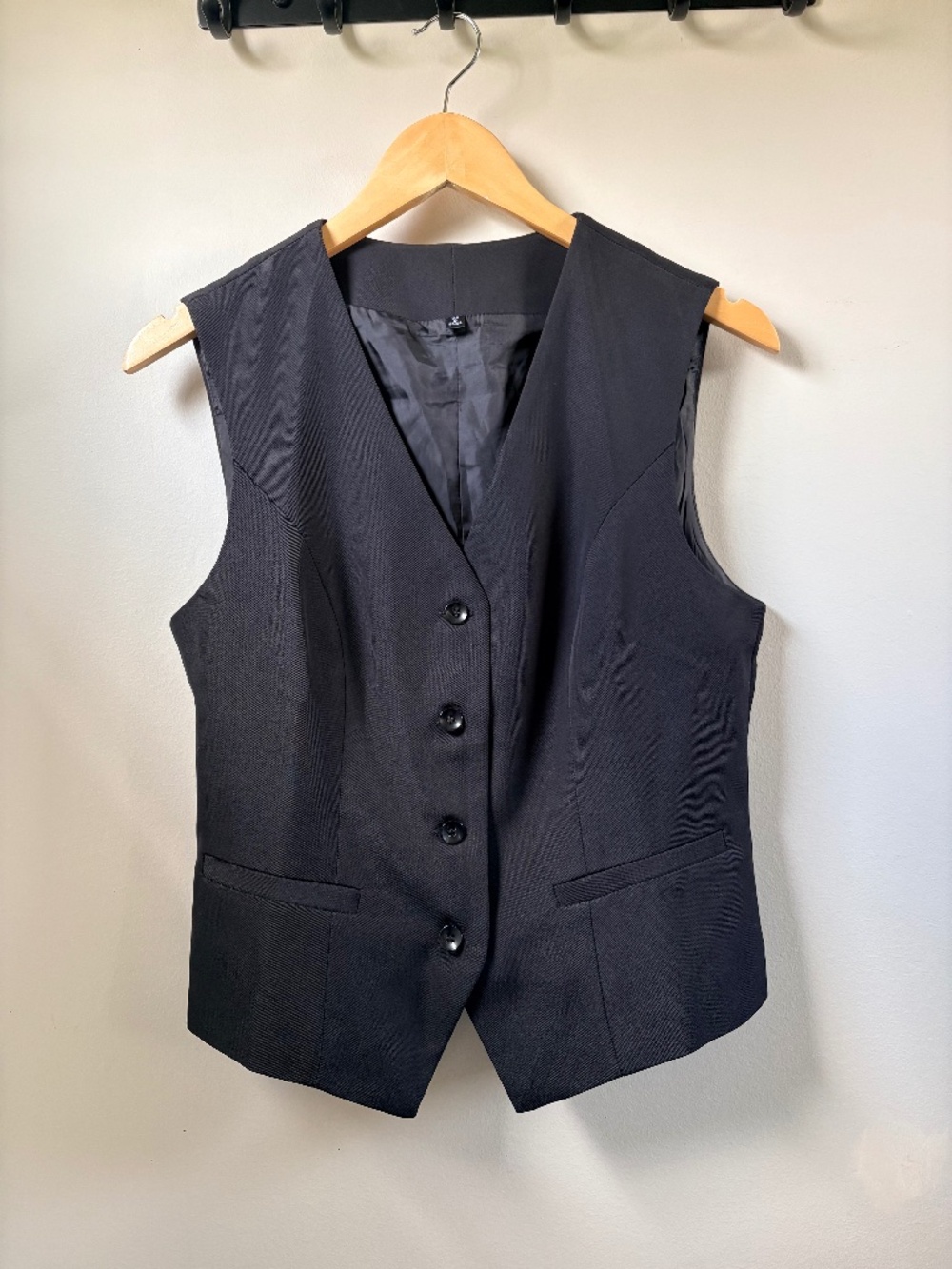 Black Buttoned V-neck Lined Vest Waistcoat